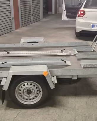 Carrello Portamoto 3 Posti Pedretti con Pianale –