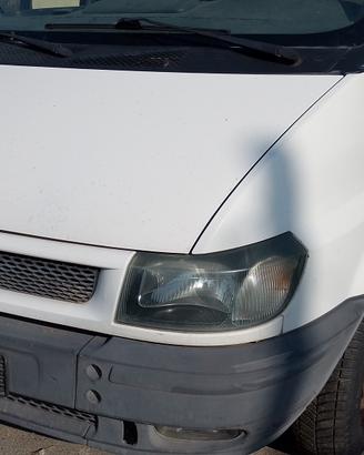 Ricambi Ford transit furgonato 2.4 DI