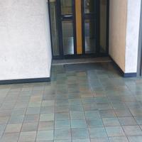 Ufficio inserito in complesso residenziale