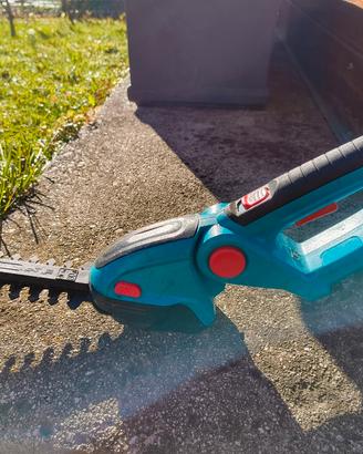 Tagliabordi Gardena a batteria 