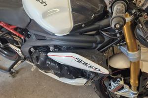 Ricambi Triumph Speed Triple 1050 - 2014