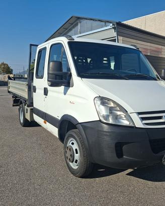 IVECO DAILY CABINA DOPPIA