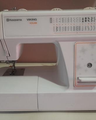 macchina x cucire  elettrica Husquarna H/ CLASS E2