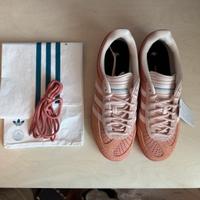 Adidas Gazelle indoor x Bad Bunny Pink Edition