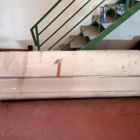 Ricambi Lincoln Town Car limousine