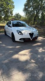 Alfa romeo Giulietta quadrifoglio verde