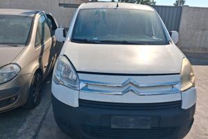 ricambi Citroen Berlingo 1.6HDI motore 9H02