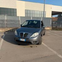 lancia Ypsilon 1.2 benzina 