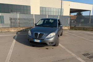 lancia Ypsilon 1.2 benzina 