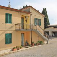 Torrita di Siena (SI), bifamigliare in posizione c