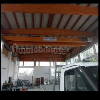 Capannone a traversetolo