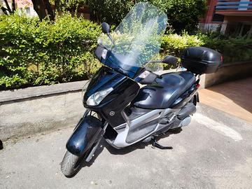 Yamaha X max 250