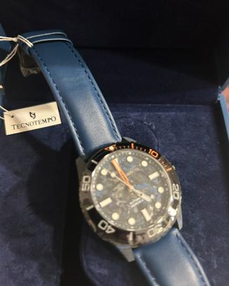 orologio, mai indossato.