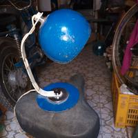 lampada da tavolo anni 70 