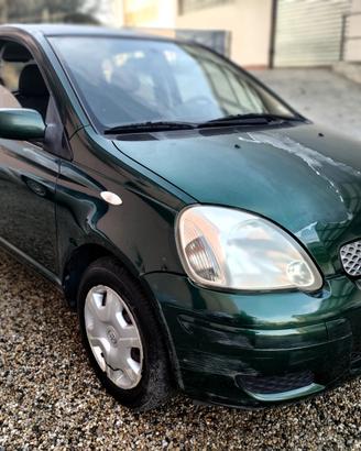 Toyota Yaris 1.4 tdi D-4D 5p Sol