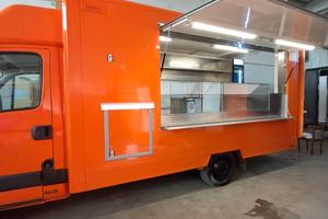 autonegozio pizzeria ambulante food truck 