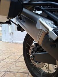 Africatwin 1100 es 2024 tricolor pari al nuovo