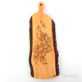 TAGLIERE LEGNO PIROGRAFATO A MANO PAVONE NUOVO