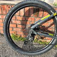 Cerchio mavic crossrider 27.5