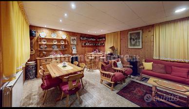 Arredamento completo taverna/chalet