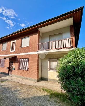 PALAZZINA A MONTECHIARO D'ASTI