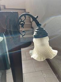 Specchio vintage legno con mensola e lampada