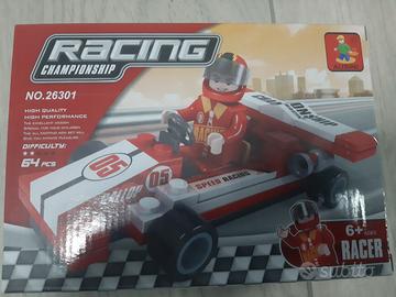 Macchinina tipo lego