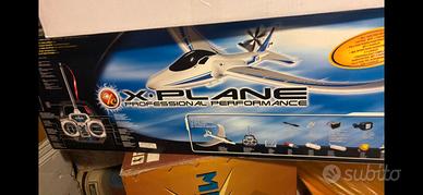 Aereo radiocomandato nuovo