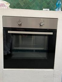 Forno da incasso mai utilizzato