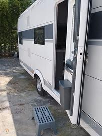 HOBBY KMF 545 DELUXE 6 POSTI LETTO DEL 2024