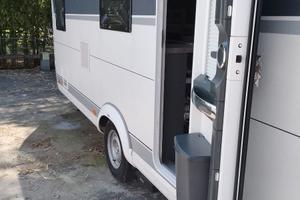 HOBBY KMF 545 DELUXE 6 POSTI LETTO DEL 2024
