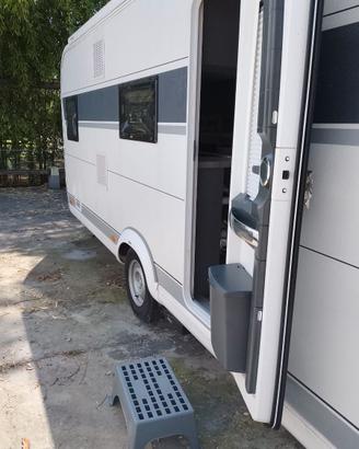 HOBBY KMF 545 DELUXE 6 POSTI LETTO DEL 2024