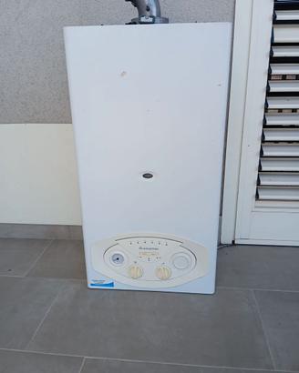 Caldaia/Scaldabagno a Gas Ariston BS II 24 FF