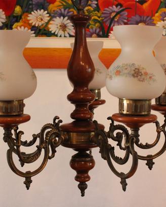 Lampadario d'epoca nuovo