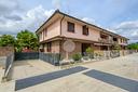 villa-a-schiera-d-angolo-a-savignano-sul-panaro
