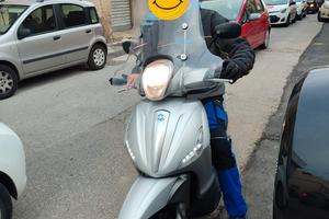 Beverly 300 anno 2020