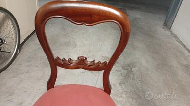 tavolo e sedie da antiquariato 