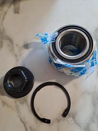 Kit cuscinetto ruota VKBA 3525.