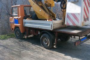 Autoscala Antonelli con cestello