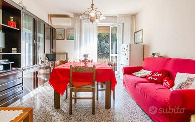 3 LOCALI CON CUCINA SEMI ABITABILE