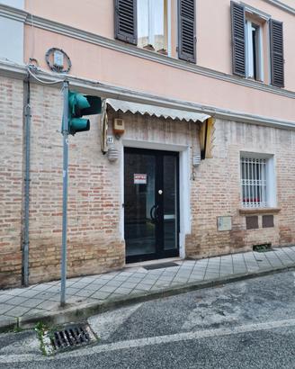 Negozio ufficio