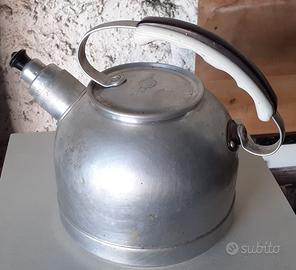 Bollitore vintage in alluminio