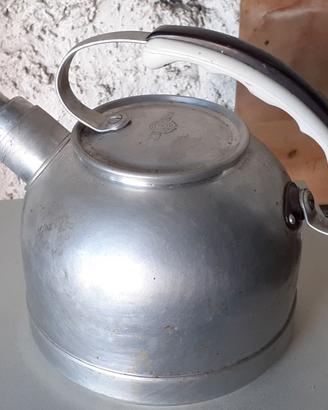 Bollitore vintage in alluminio