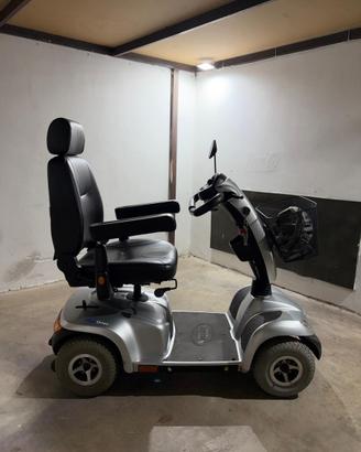 Scooter per anziani a 4 ruote INVACARE ORION