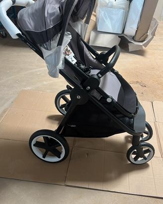 Cybex Iris M-Air passeggino