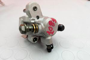 PINZA POSTERIORE HONDA CRF 250 2006 2007 CRE CR F