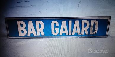 INSEGNA GIGANTE IN FIBRA DI VETRO 