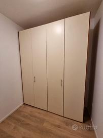 Armadio bianco a 2 moduli con porte scorrevoli