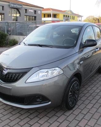 Lancia Ypsilon 1.0 Hybrid Silver Plus - Ok Neopat.
