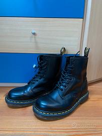 Dr. Martens da donna - TG 37